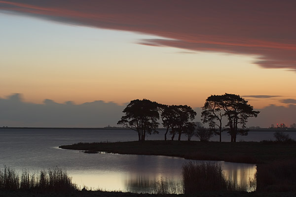 Sonnenaufgang am Greifswalder Bodden, Gristow, Mecklenburg-Vorpommern, Deutschland, Europa